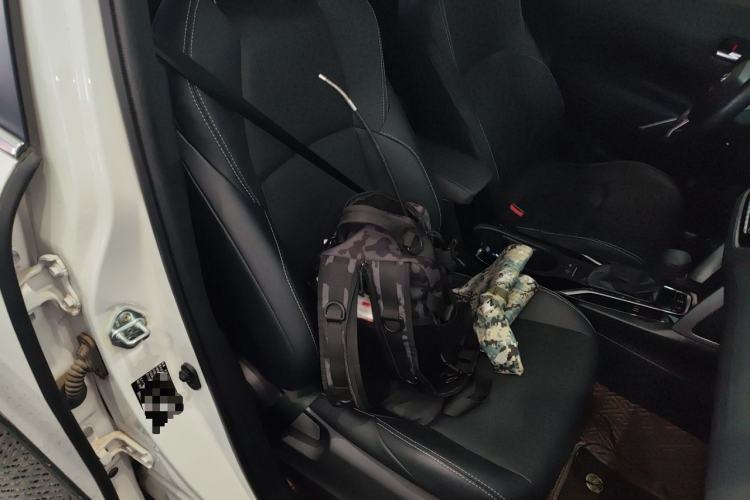 Used Toyota FRONTLANDER 2023 2.0L CVT Luxury Edition Right Front Seat