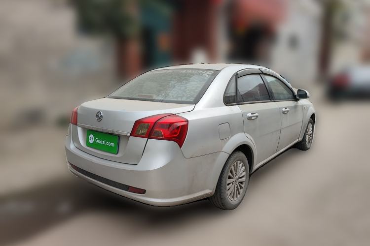 Used Buick Excelle 2015 1.5L Manual Classic Trim
