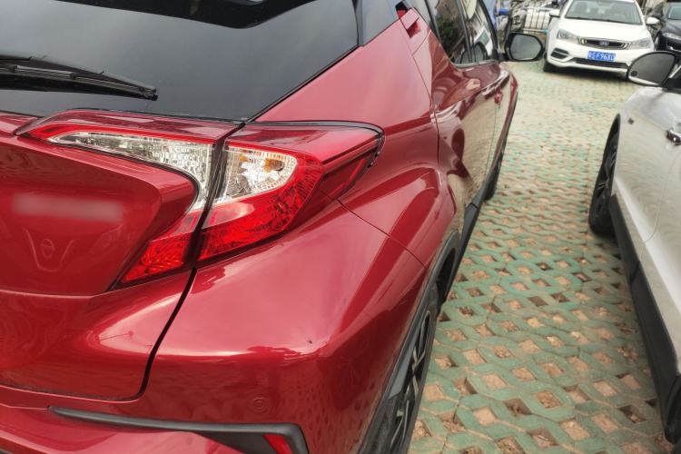 Used Toyota C-HR 2018 2.0L Leading Edition China VI Right Rear Taillight