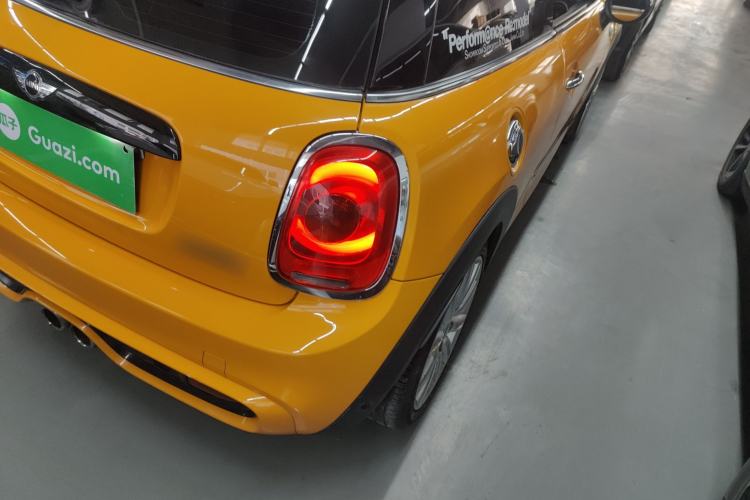 Used MINI MINI 2014 2.0T COOPER S Fun
