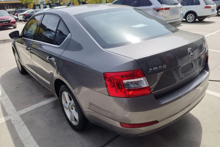 Used Skoda Octavia 2015 1.6L Automatic Yijie Edition
