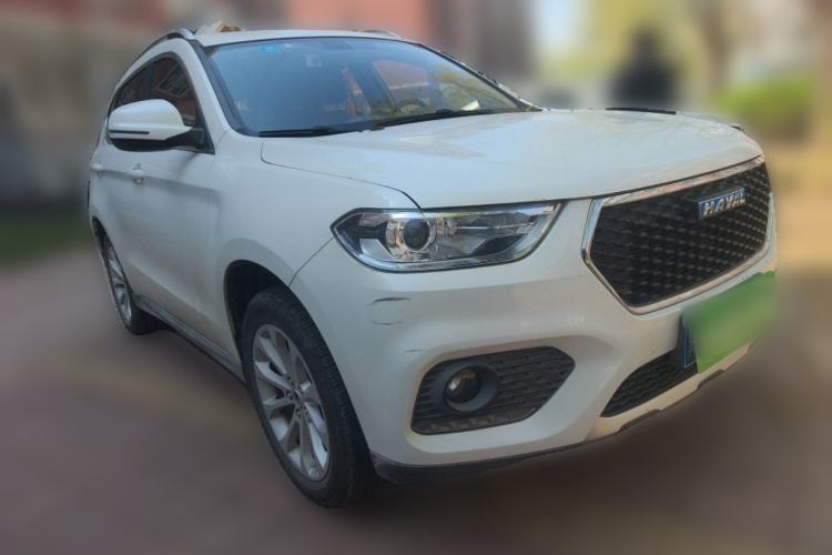 Used Haval H2 2017 Blue Label 1.5T Automatic Two-Wheel Drive Luxury Model Front Right 45 Deg