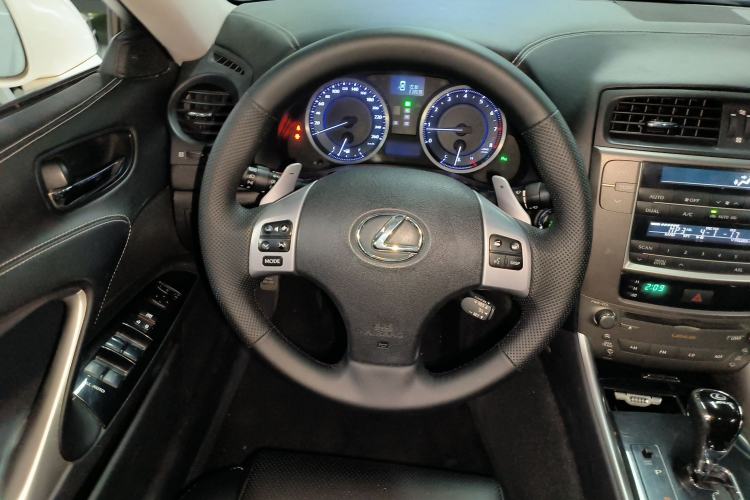 Used Lexus IS 2011 250 Sport Edition Steering Wheel