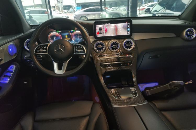 Used Mercedes-Benz GLC 2021 GLC 260 L 4MATIC Dynamic Edition Center Console