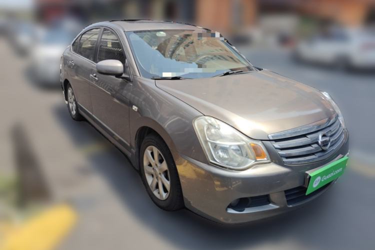 Used Nissan Sylphy 2009 1.6XL Automatic Luxury Sunroof Edition Front Right 45 Deg
