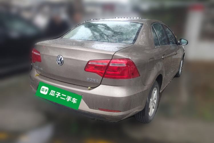 Used Volkswagen Bora 2014 1.6L Manual Fashion Edition
