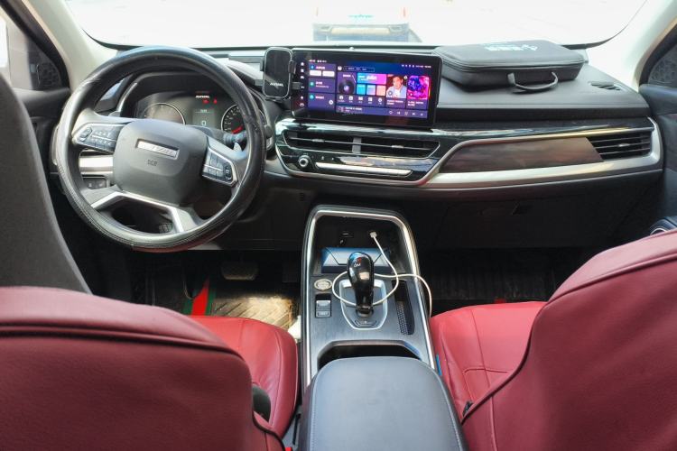 Used Haval H6 2023 National Trend Edition 1.5T Automatic Urban Version Center Console