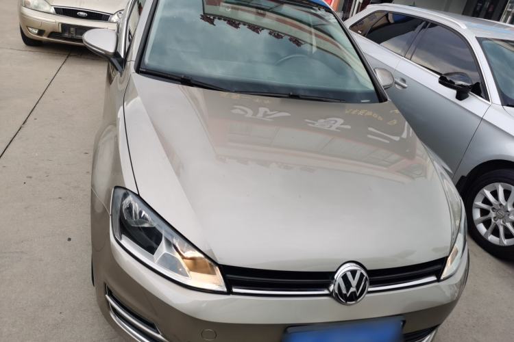 Used Volkswagen Golf 2014 1.4TSI Automatic Luxury Model Front