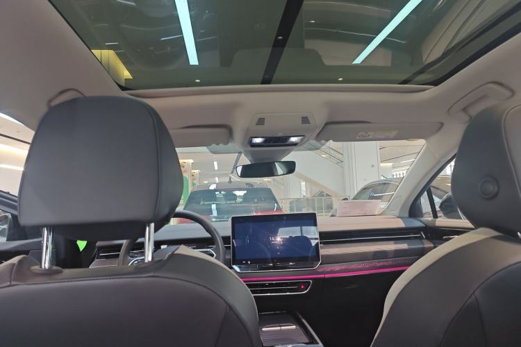 Used Volkswagen ID.7 VIZZION 2024 First Edition Headliner