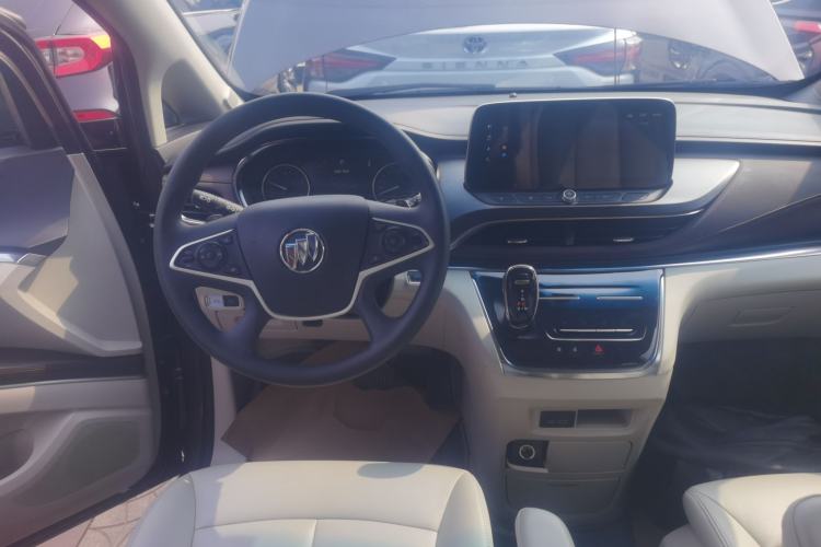 Used Buick GL8 2023 Land Executive Class Smart Enjoyment Model Steering Wheel