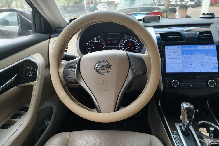 Used Nissan Teana 2013 2.0L XL Comfort Edition Steering Wheel