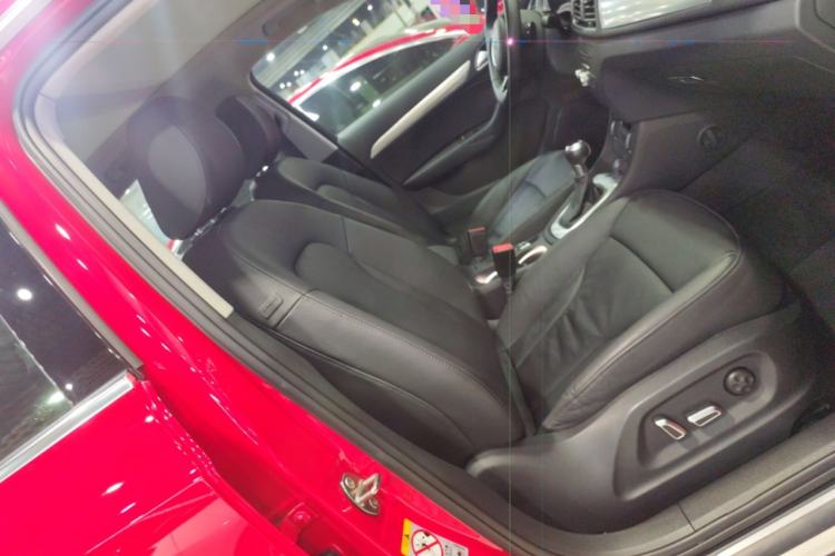 Used Audi Q3 2016 30 TFSI Fashion Model
