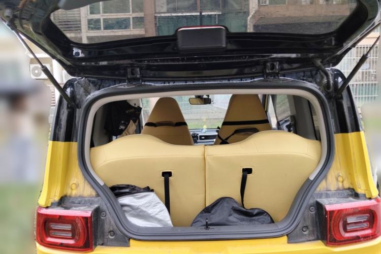 Used Wuling Hongguang MINIEV 2022 Macaron Premium Model – Lithium Ternary Battery
