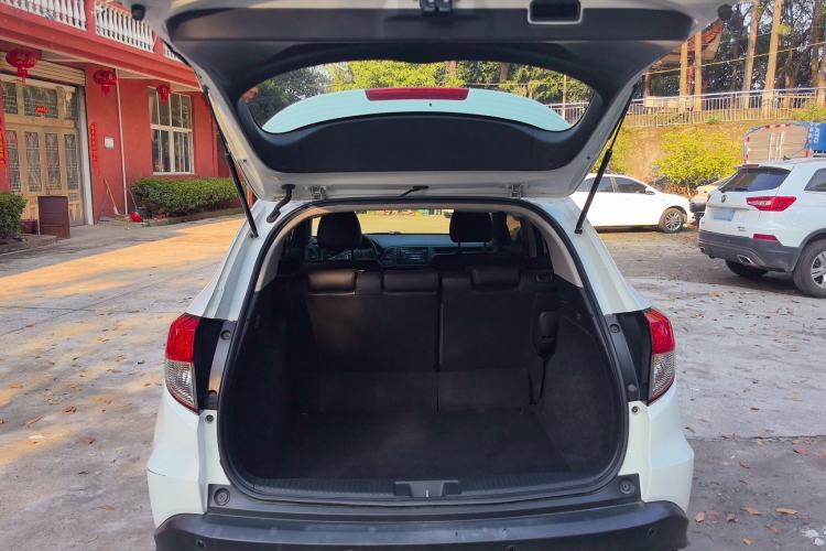 Used Honda Vezel 2020 1.5L CVT Pioneer Edition
