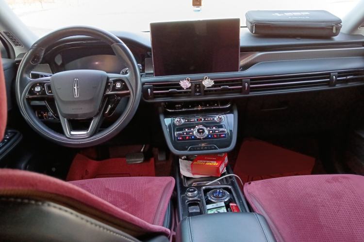 Used Lincoln Corsair 2021 2.0T Two-Wheel-Drive Luxury Edition
