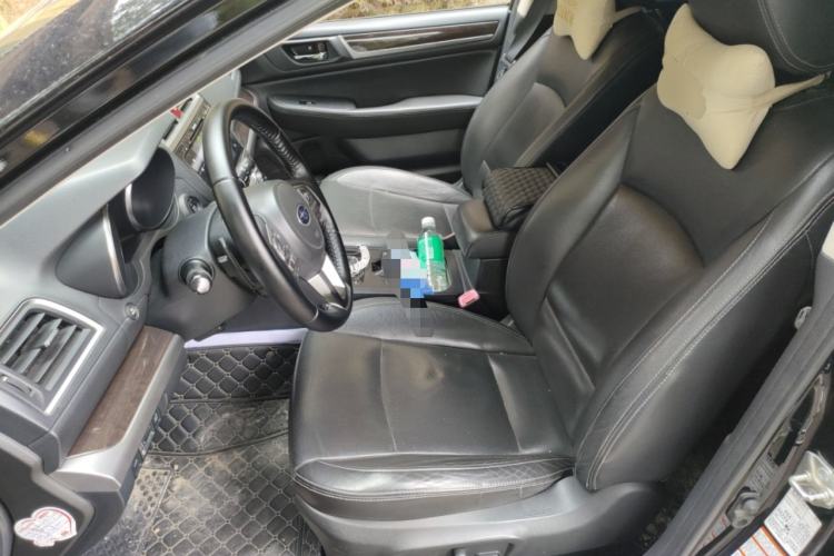 Used Subaru Outback 2015 2.5i Luxury Navigation Edition Left Front Seat