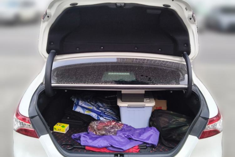 Used Toyota Camry 2018 2.0G Luxury Edition
