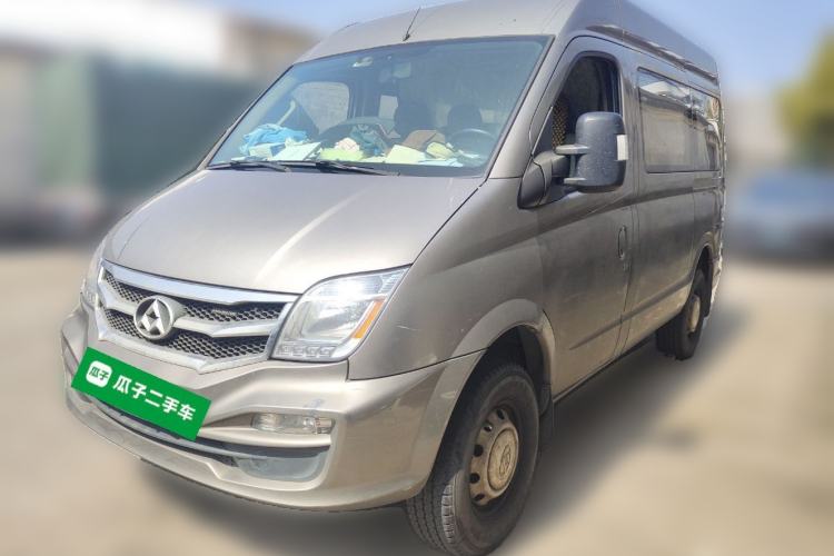 Used SAIC MAXUS Xintu V80 2016 2.5T Manual Aoyuntong National V Short Wheelbase Mid-Roof 6-Seater