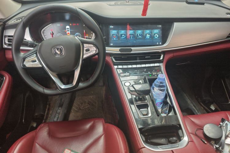 Used CHANGAN CS85 COUPE 2019 1.5T DCT Dynamic Version China VI Standard Center Console