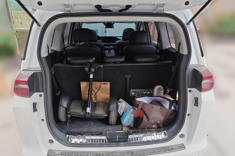 Used GAC Trumpchi M6 2021 PRO 270T Automatic Luxury Edition Trunk