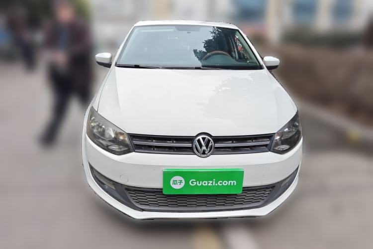 Used Volkswagen Polo 2011 1.4L Manual ZhiShang Edition
