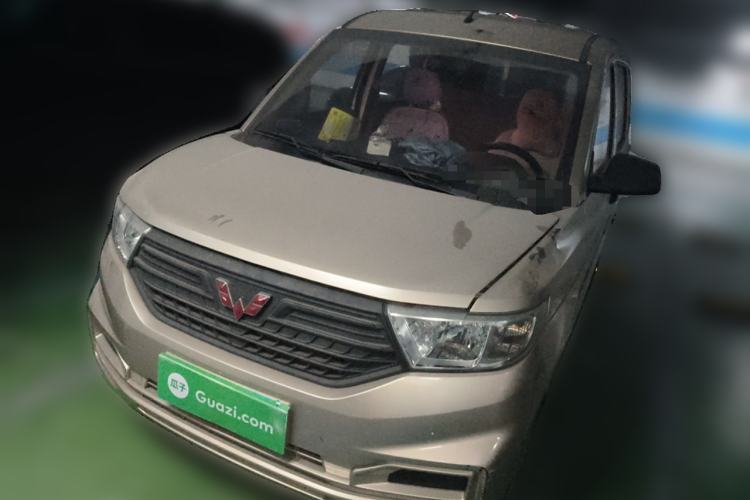 Used Wuling Hongguang V 2022 1.5L Jingqu Version Hydraulic Power Steering LAR