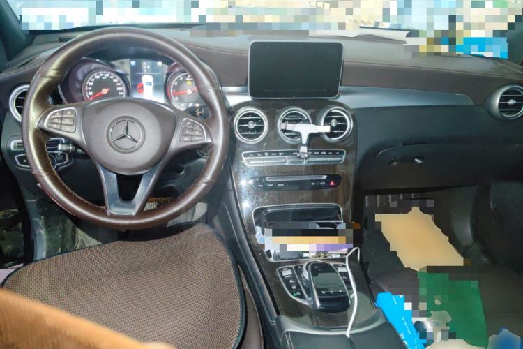 Used Mercedes-Benz GLC 2019 GLC 260 L 4MATIC Dynamic Model