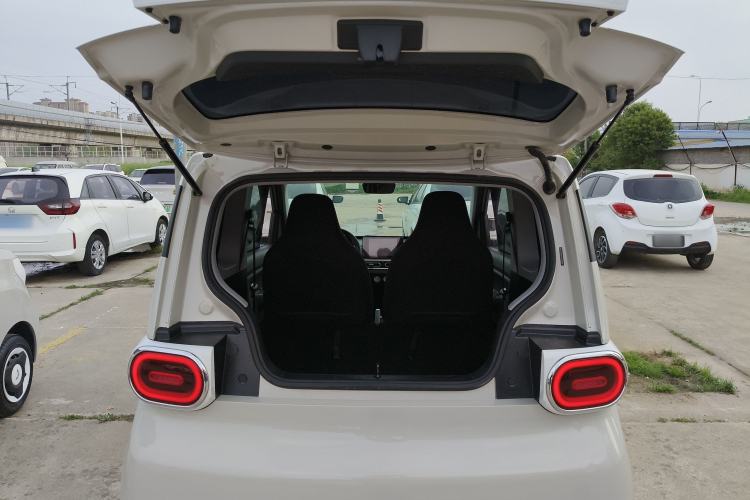 Used Wuling Hongguang MINIEV 2024 3rd Generation 215km Advanced Version Trunk