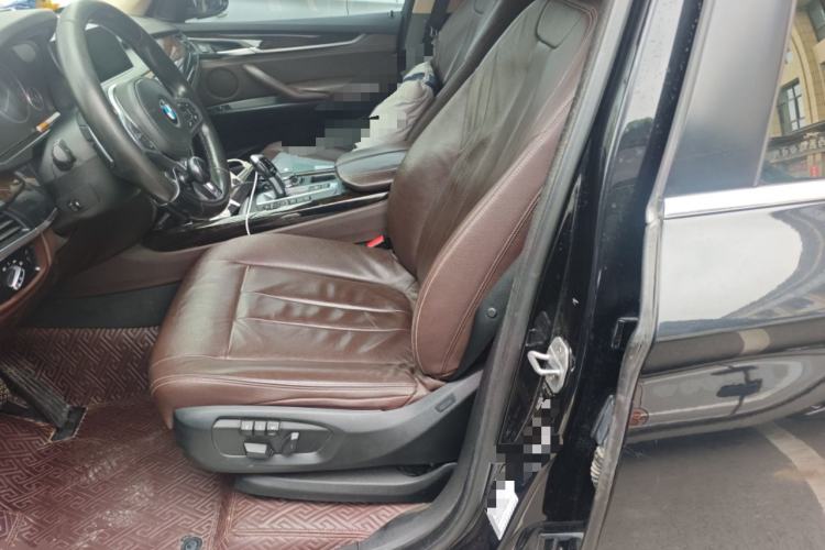 Used BMW X5 2015 xDrive28i
