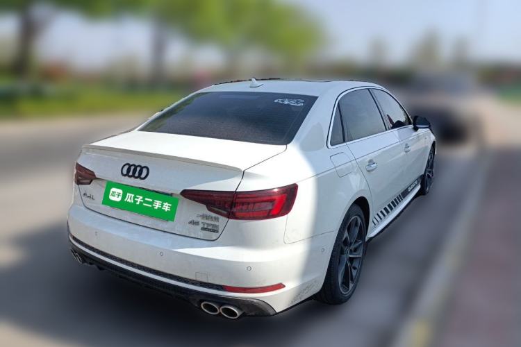 Used Audi A4L 2019 45 TFSI quattro Sport model China VI standard