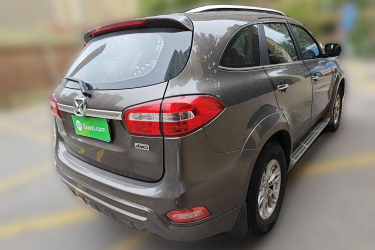 Used JMC Yusheng S350 2013 2.4T Manual 4x4 Diesel Luxury Edition 5 Seats
