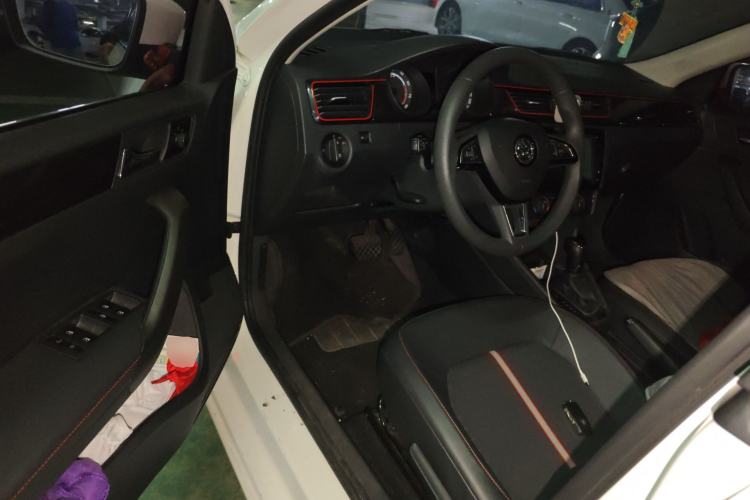 Used Skoda Rapid Spaceback 2020 1.5L Automatic Comfort Edition