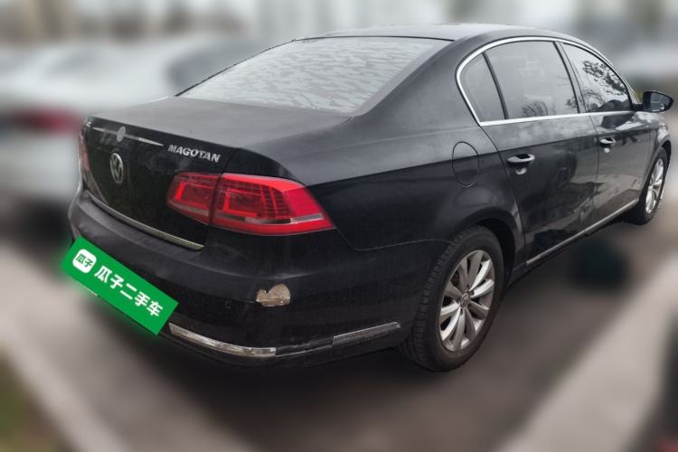 Used Volkswagen Magotan 2013 1.8TSI Luxury Model Rear Right 45 Deg