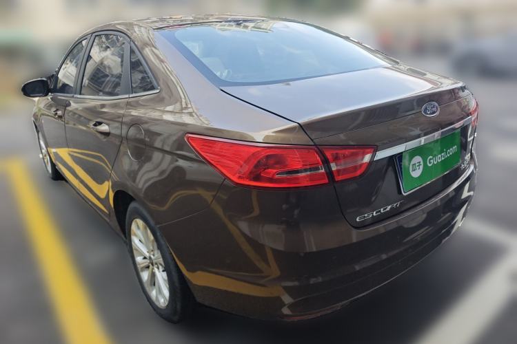 Used Ford Escort 2015 1.5L Manual Fashion Edition