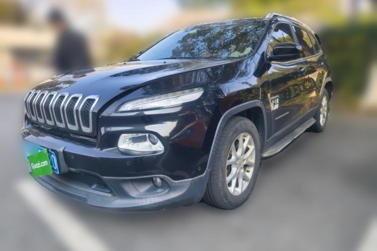 Used Jeep Cherokee 2016 2.0L Superior Edition