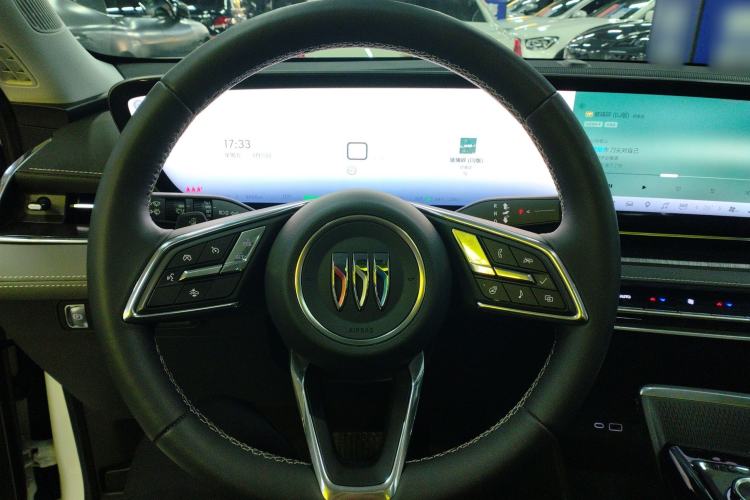 Used Buick E5 2025 Model 620KM Prestige Edition Steering Wheel