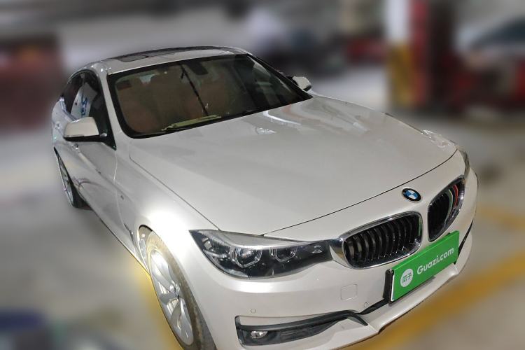 Used BMW 3 Series GT 2018 320i Sport Edition
