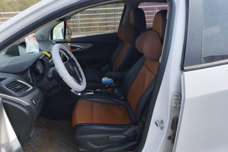 Used Buick Encore 2015 1.4T Automatic Two-Wheel Drive Urban Elite Version