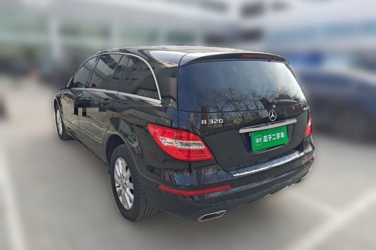 Used Mercedes-Benz R-Class 2017 R 320 4MATIC Business Edition Prestige Model