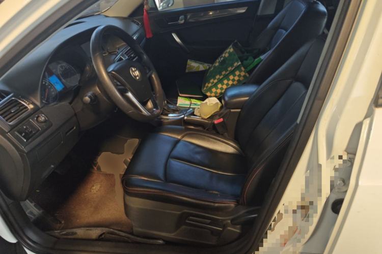 Used Brilliance H530 2014 1.6L Automatic Comfort Model
