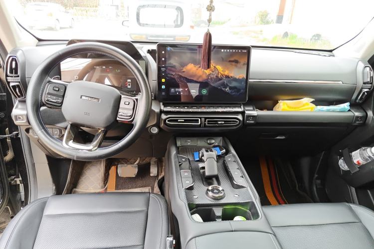 Used Haval H Dog 2023 1.5T Two-Wheel Drive Chao Ye Version Plus Center Console