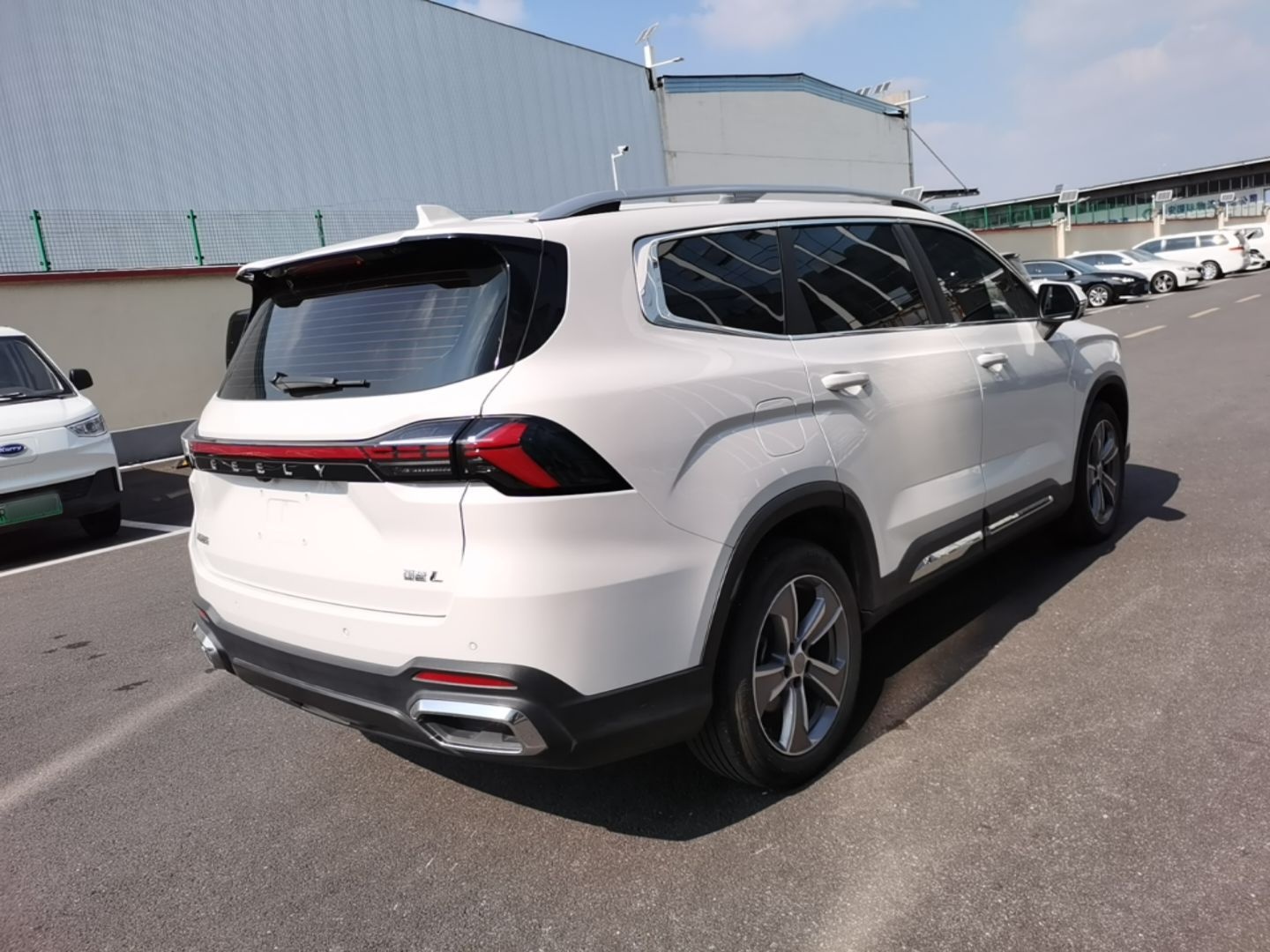 Geely Auto Haoyue L 2024 2.0T DCT Prestige Version — снимка 6