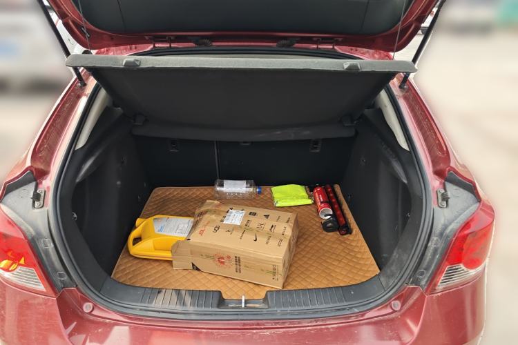 Used Chevrolet Cruze 2013 Hatchback 1.6L Automatic Luxury Model
