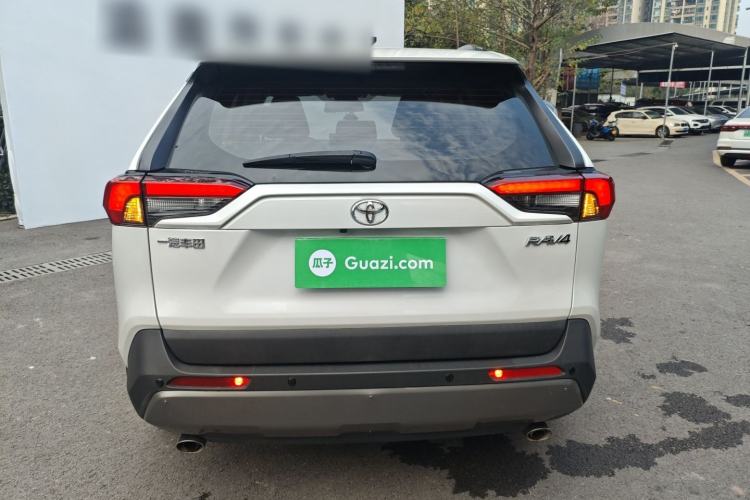 Used Toyota RAV4 2021 2.0L CVT Two-Wheel Drive Fashion PLUS Edition
