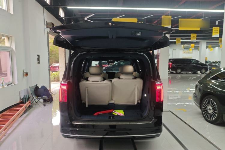 Used Zeekr 009 2022 WE Edition