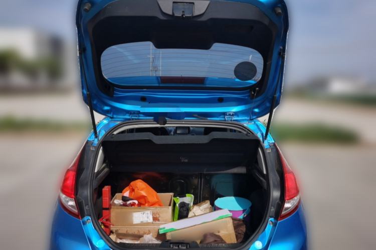 Used Ford Fiesta 2013 Hatchback 1.5L Automatic Fashion Edition Trunk