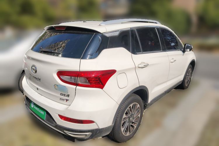 Used GAC Trumpchi GS4 2017 200T Manual Two-Wheel Drive Elite Edition
