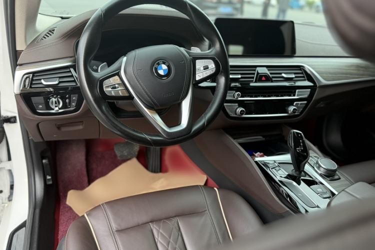 Used BMW 5 Series 2020 530Li Leading Edition Luxury Package Interior 3