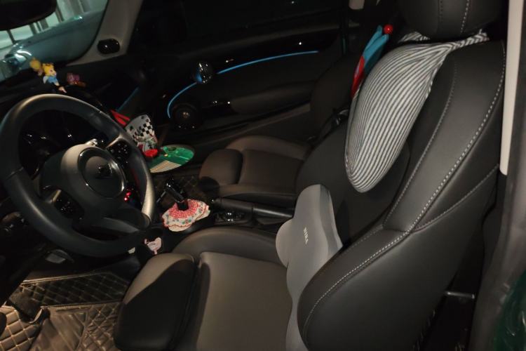 Used MINI 2023 1.5T COOPER Artist
