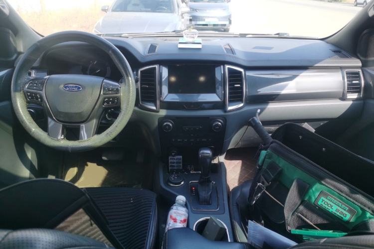 Used Ford Everest 2017 2.0T Gasoline Automatic 4x4 Flagship Edition 7 Seats